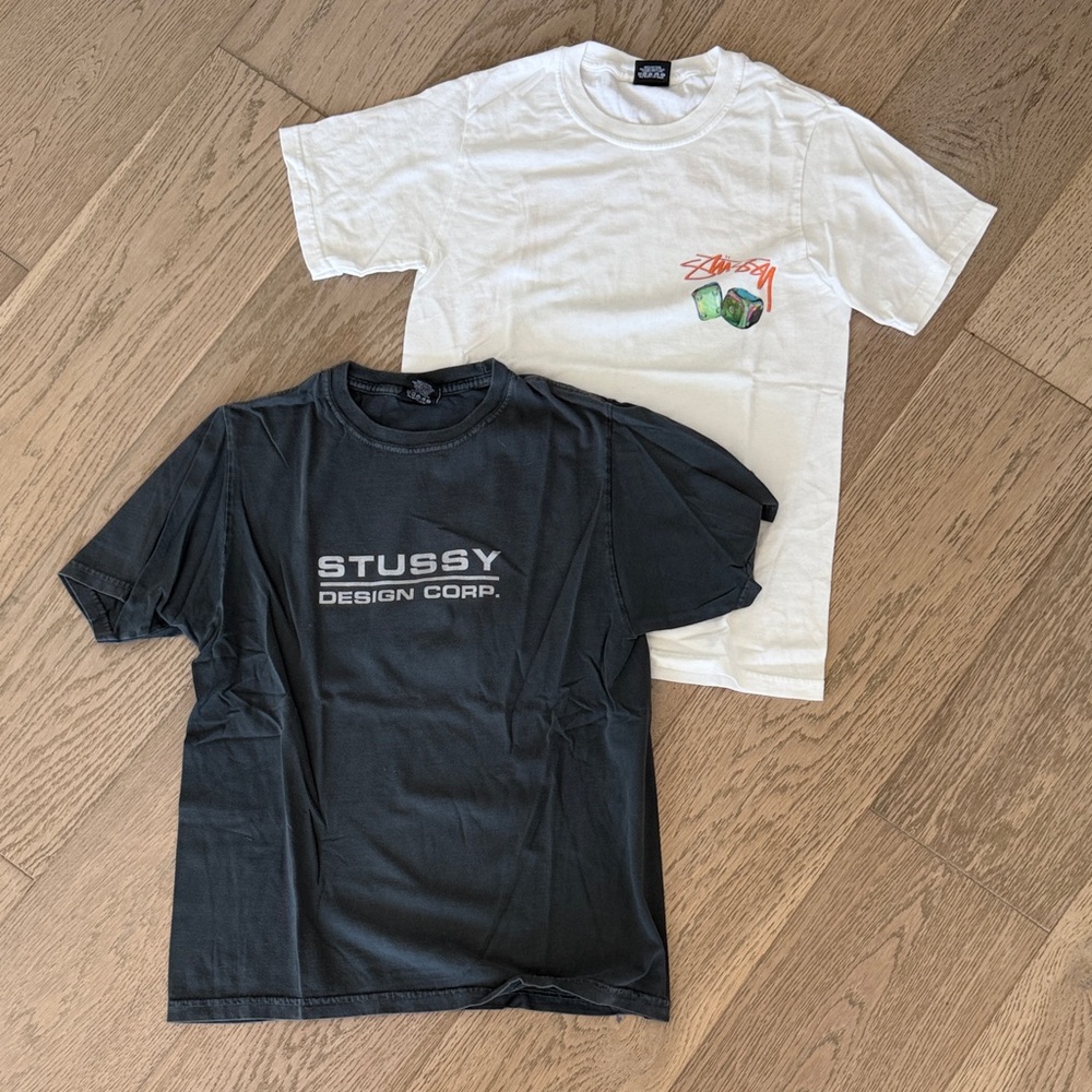 Stussy Black Logo Tee & White Graphic Tee - Black, White, Green